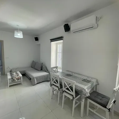Coco Luxury Apartments Poros Town Exterior foto