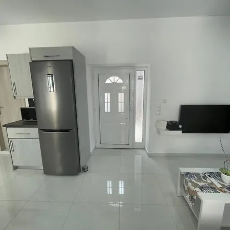 Coco Luxury Apartments Poros Town Exterior foto