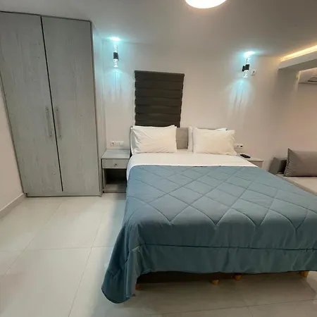 Coco Luxury Apartments Poros Town Exterior foto